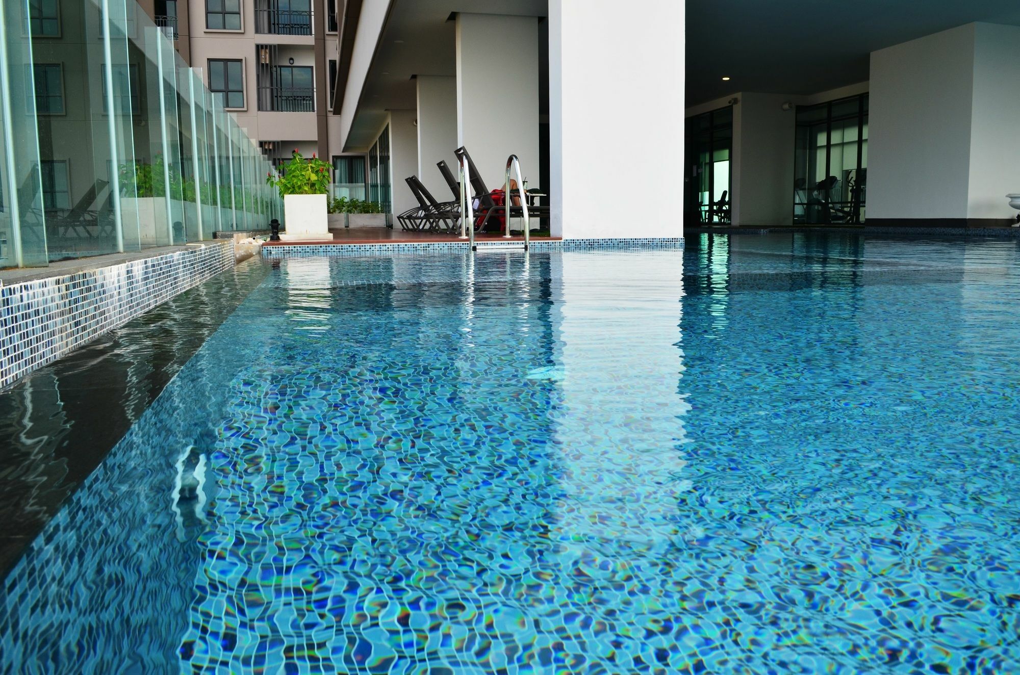 Wooden Suites Bangkok Exterior foto