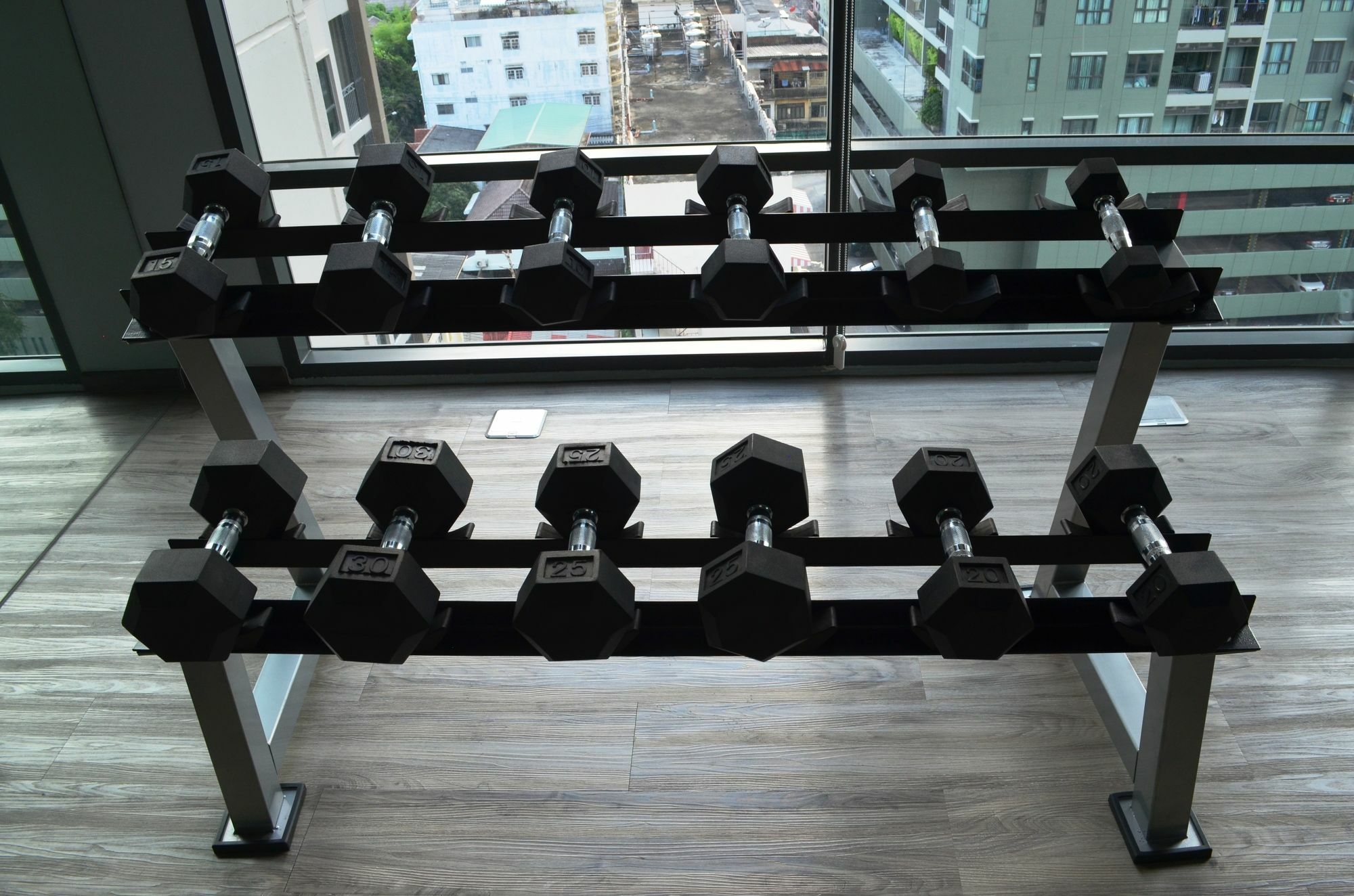 Wooden Suites Bangkok Exterior foto