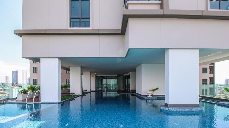Wooden Suites Bangkok Exterior foto